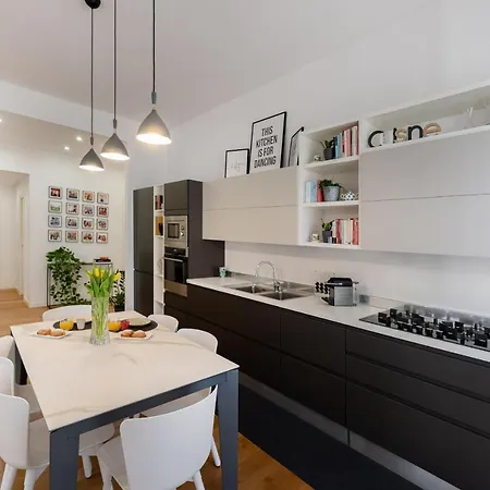 Apartament Terrazza San Ferdinando, Neapol