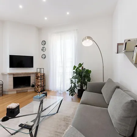 Apartament Terrazza San Ferdinando, Neapol