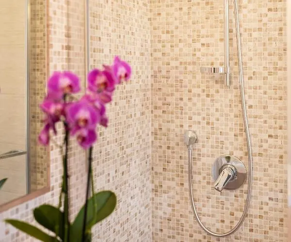 Terrazza San Ferdinando, Lejlighed Napoli