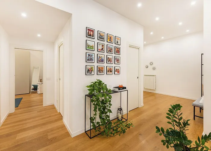 Terrazza San Ferdinando, *