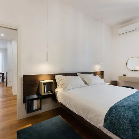 Terrazza San Ferdinando, Apartment Naples