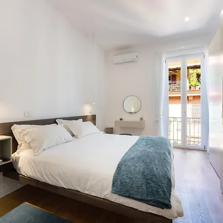 Terrazza San Ferdinando, Apartment *